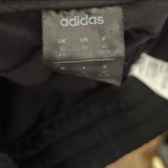 Adidas Essential Jogger - Picture 2 of 2